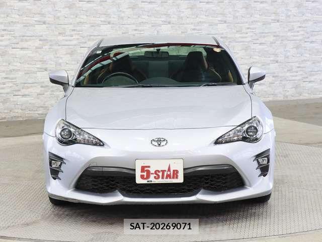 Toyota 86 2018-06 7213769-11