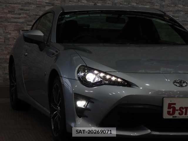 Toyota 86 2018-06 7213769-15