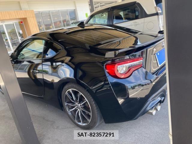 Toyota 86 2017-06 7213761-4