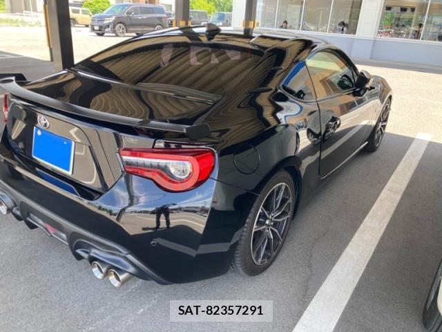Toyota 86 2017-06 7213761-5
