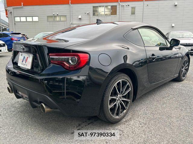 Toyota 86 2020-08 7213799-16
