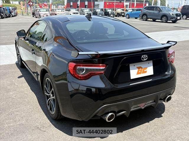Toyota 86 2016-11 7213744-14