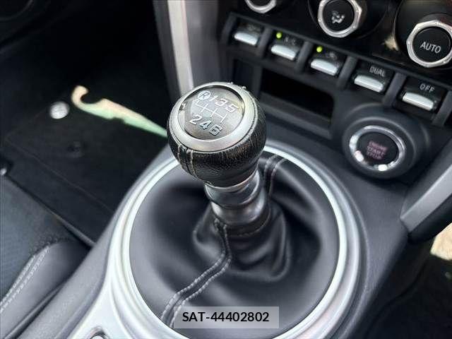 Toyota 86 2016-11 7213744-6