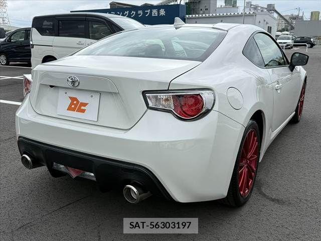 Toyota 86 2015-06 7213707-14