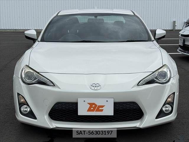 Toyota 86 2015-06 7213707-8