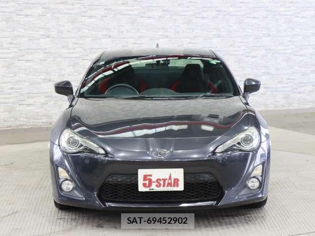 Toyota 86 2015-05 7213708-11