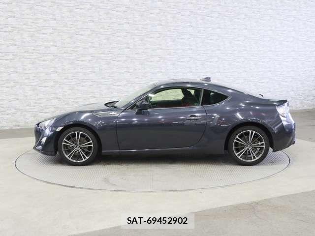 Toyota 86 2015-05 7213708-12
