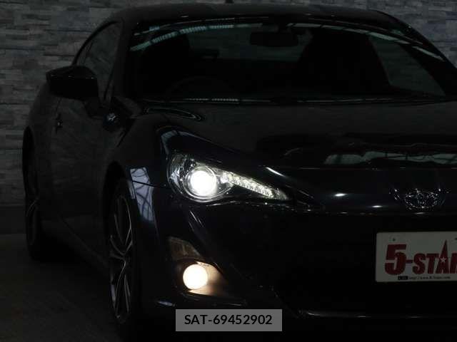 Toyota 86 2015-05 7213708-15