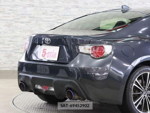 Toyota 86 2015-05 7213708-18