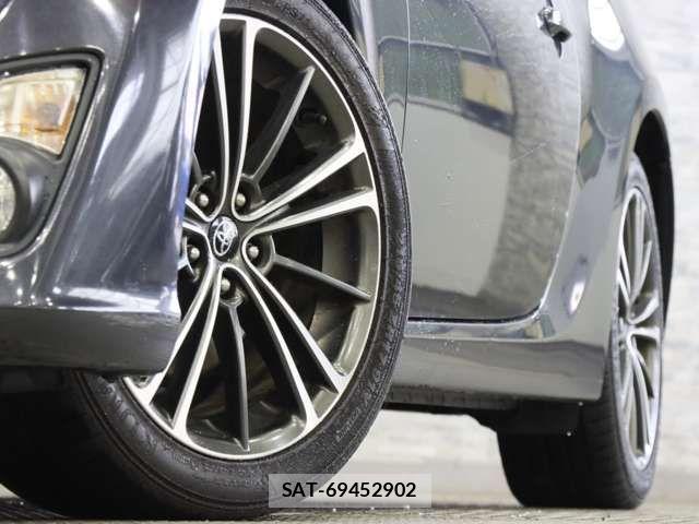 Toyota 86 2015-05 7213708-19