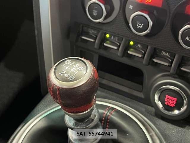 Toyota 86 2014-12 7213688-8