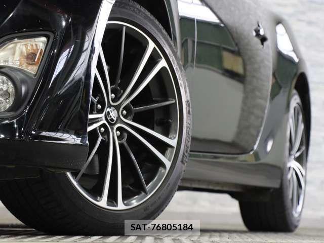 Toyota 86 2012-07 7213555-15