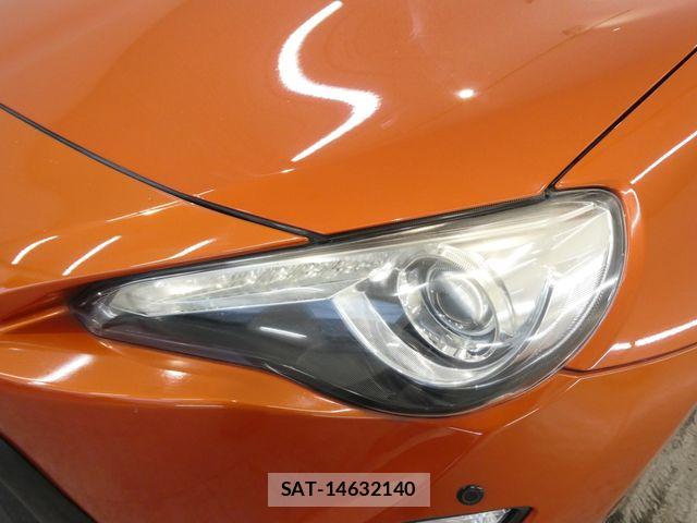 Toyota 86 2012-07 7213576-5