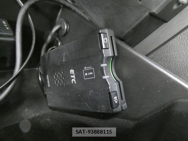 Toyota 86 2012-08 7213575-18