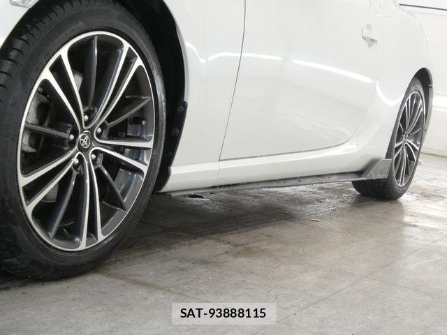 Toyota 86 2012-08 7213575-8