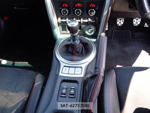 Toyota 86 2014-03 7249565-5