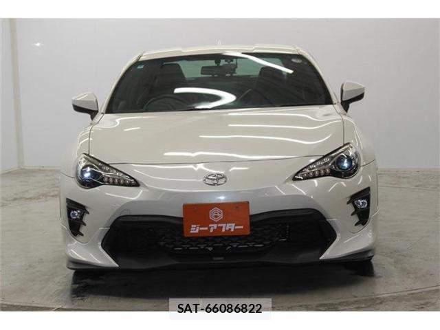 Toyota 86 2017-09 7249557-1