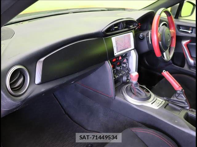 Toyota 86 2012-09 7249604-21