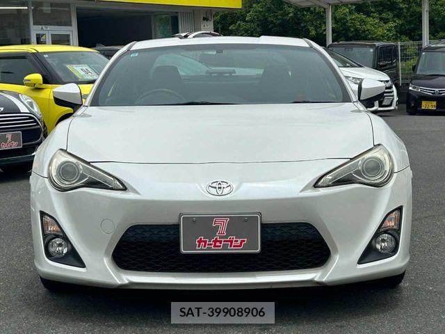 Toyota 86 2013-04 7249592-24