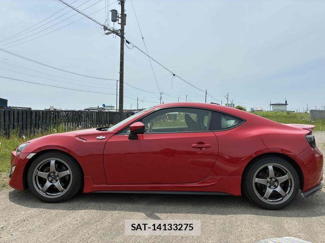 Toyota 86 2012-08 7249606-2