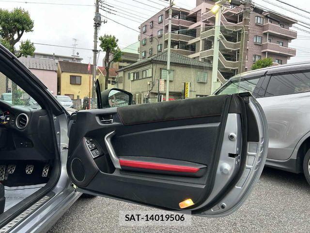 Toyota 86 2017-09 7270976-15