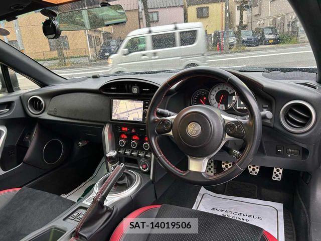 Toyota 86 2017-09 7270976-2
