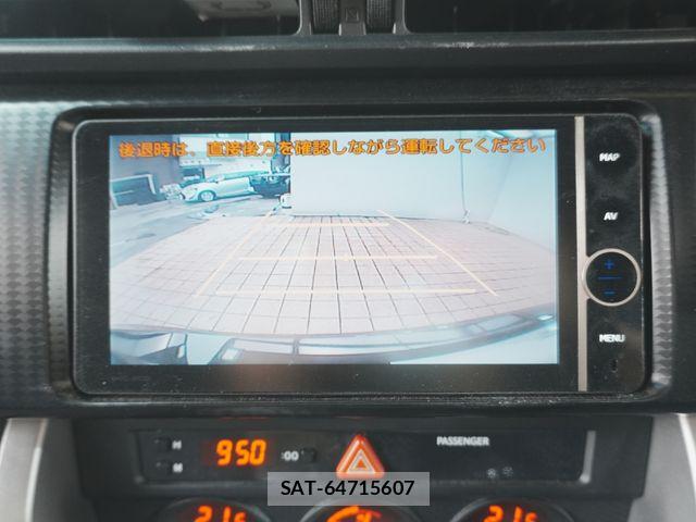 Toyota 86 2012-09 7271046-11