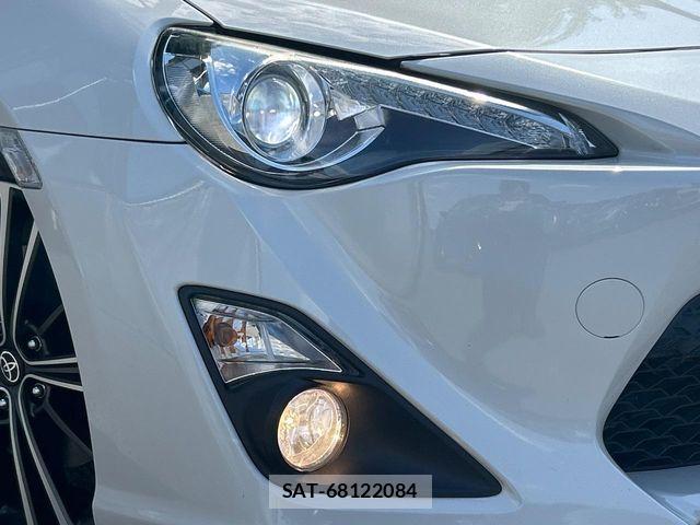 Toyota 86 2015-10 7271019-12