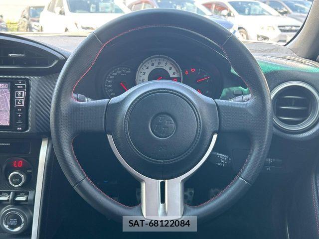 Toyota 86 2015-10 7271019-6