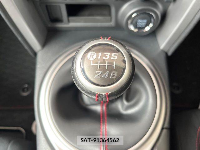 Toyota 86 2014-04 7271045-2