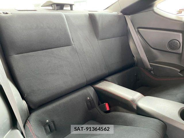 Toyota 86 2014-04 7271045-7