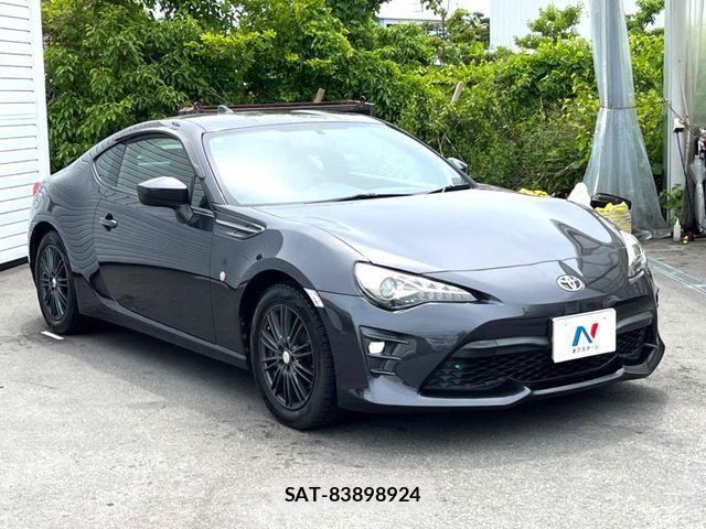 Toyota 86 2017-08 7324714-15
