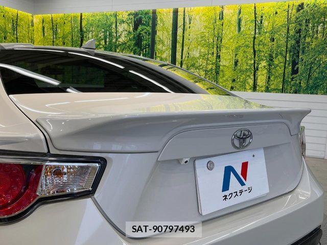 Toyota 86 2013-03 7324788-2