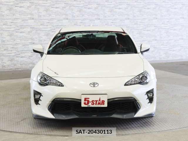 Toyota 86 2016-11 7356543-11