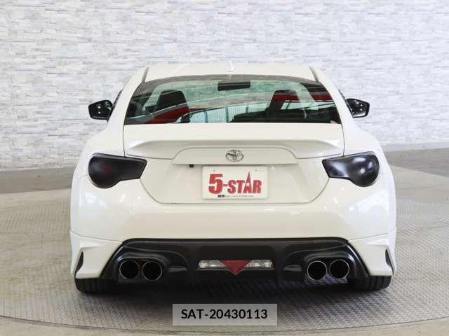 Toyota 86 2016-11 7356543-14