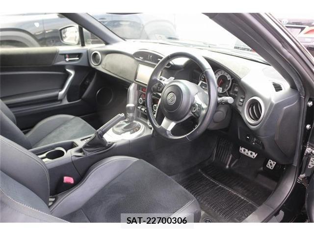 Toyota 86 2016-09 7356531-14