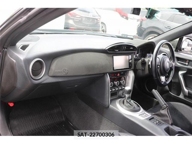 Toyota 86 2016-09 7356531-21