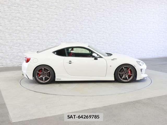 Toyota 86 2017-02 7356525-12