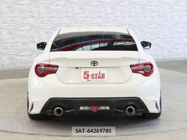 Toyota 86 2017-02 7356525-13