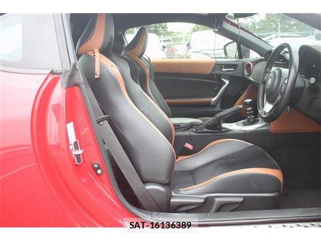 Toyota 86 2019-05 7356530-13