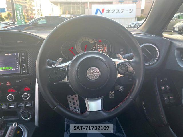 Toyota 86 2020-03 7356529-10