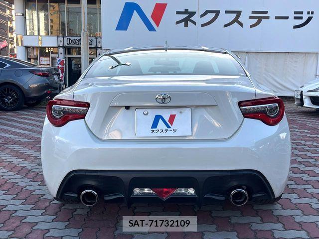 Toyota 86 2020-03 7356529-14
