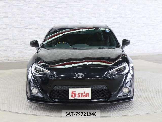 Toyota 86 2013-03 7356551-12