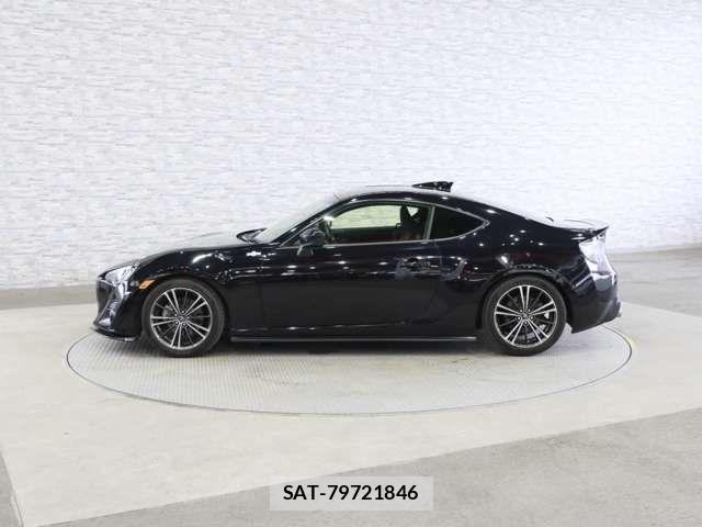 Toyota 86 2013-03 7356551-13