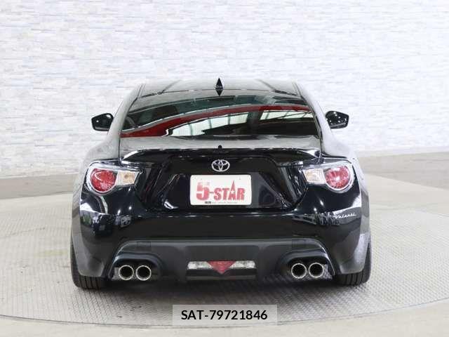 Toyota 86 2013-03 7356551-15