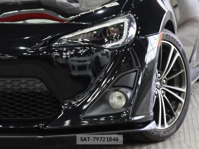 Toyota 86 2013-03 7356551-17
