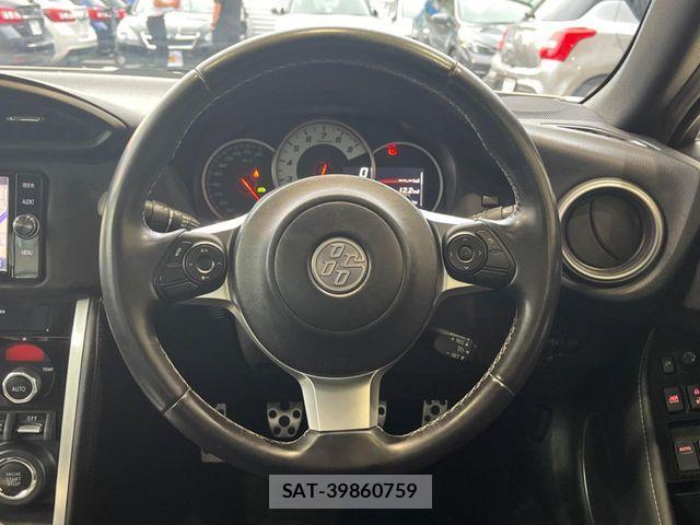 Toyota 86 2017-11 7356513-11