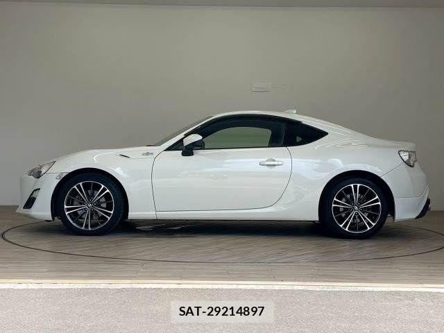 Toyota 86 2016-01 7356556-15