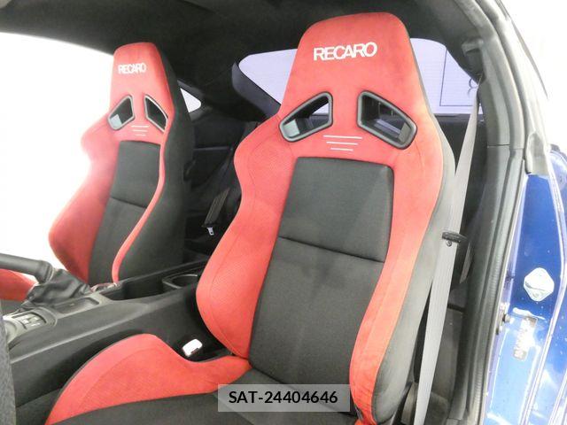 Toyota 86 2013-07 7390807-22