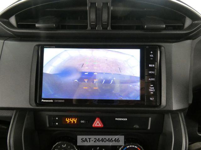 Toyota 86 2013-07 7390807-28